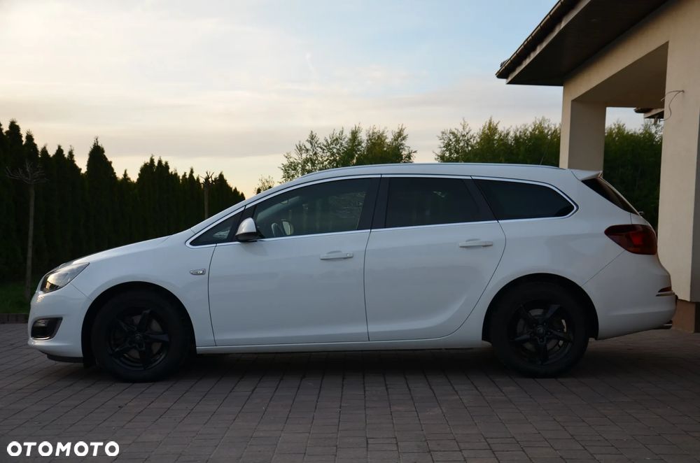 Opel Astra 2.0 CDTI DPF ecoFLEX SportsTourer Start/Stop Active - 5