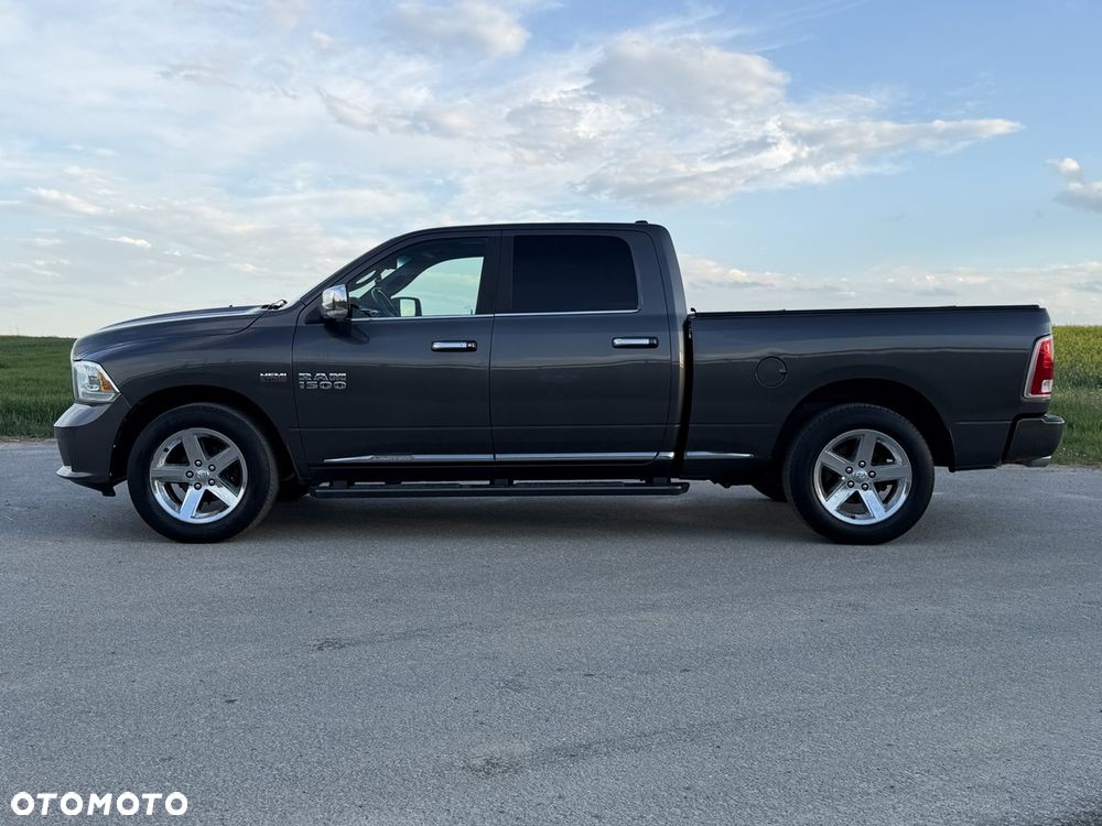 Dodge RAM 5.7 4x4 - 3
