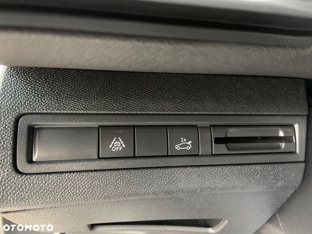 Peugeot 5008 1.5 BlueHDi GT S&S - 26