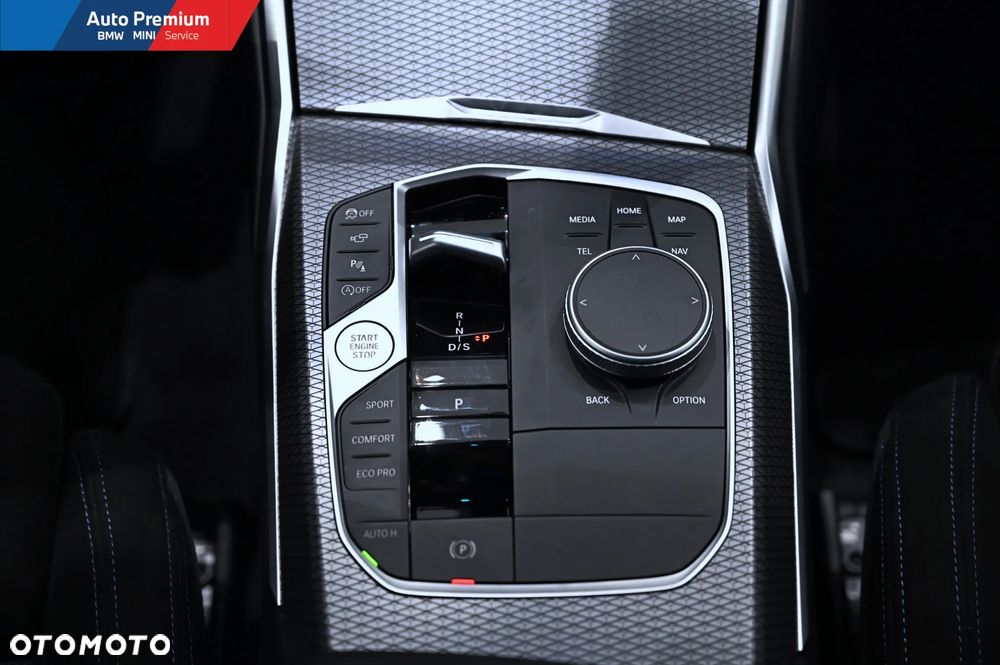 BMW Seria 3 320i xDrive - 15