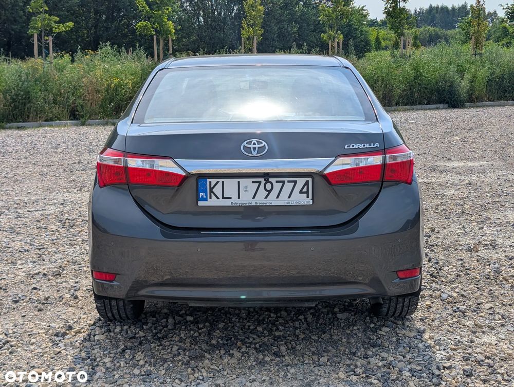 Toyota Corolla 1.6 Premium - 4
