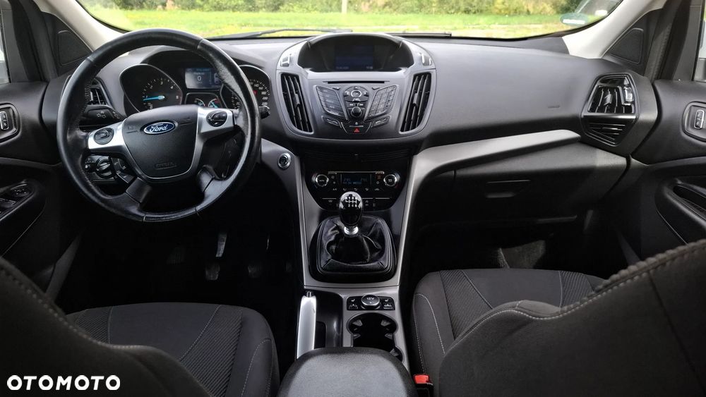 Ford Kuga 2.0 TDCi 4x4 Titanium - 35