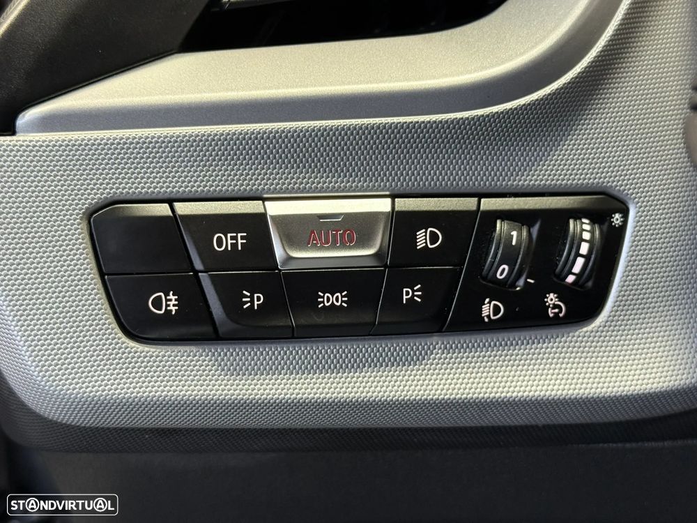 BMW 116 d Advantage Auto - 21