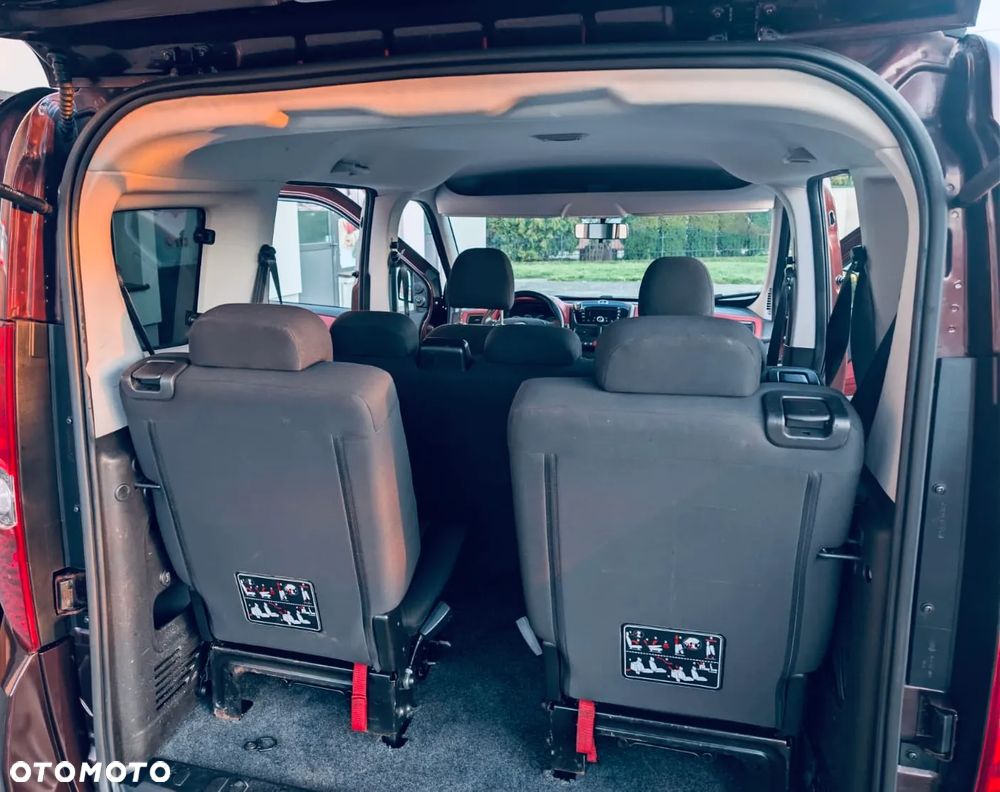 Fiat Doblo 1.4 16V Start&Stopp Dynamic Family - 13