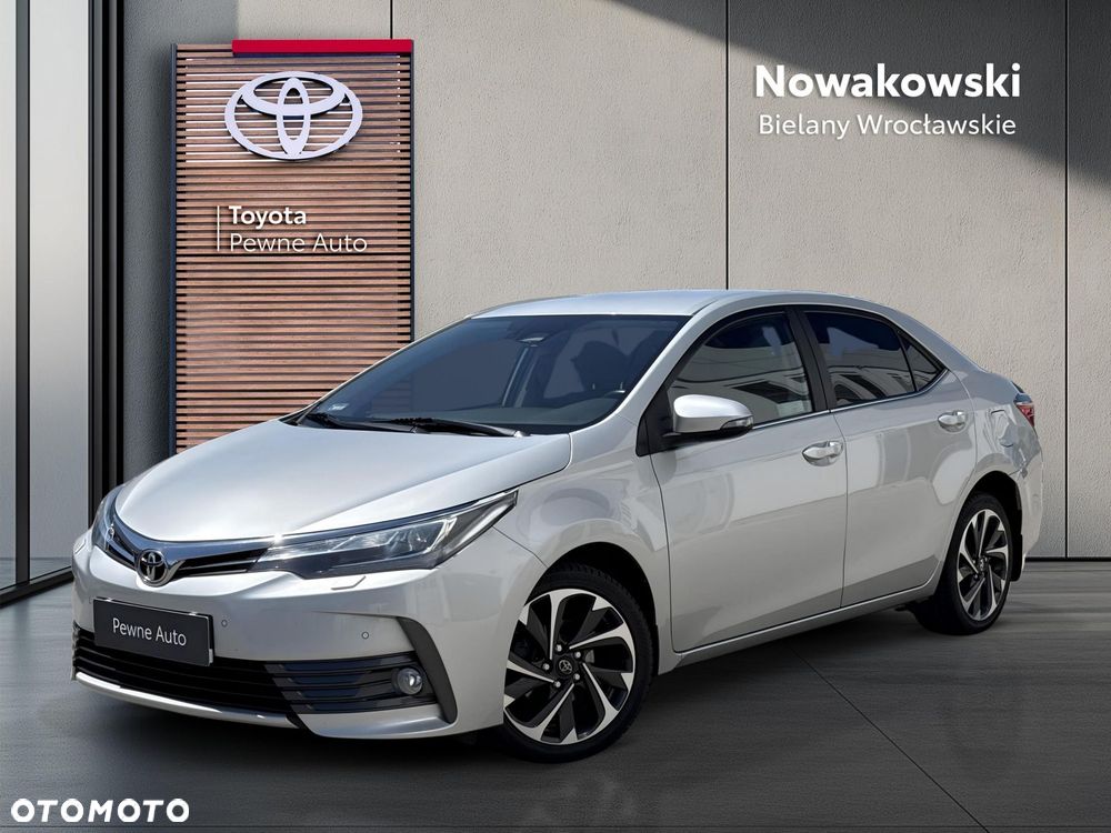 Toyota Corolla - 1