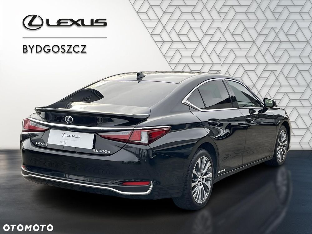 Lexus ES - 6