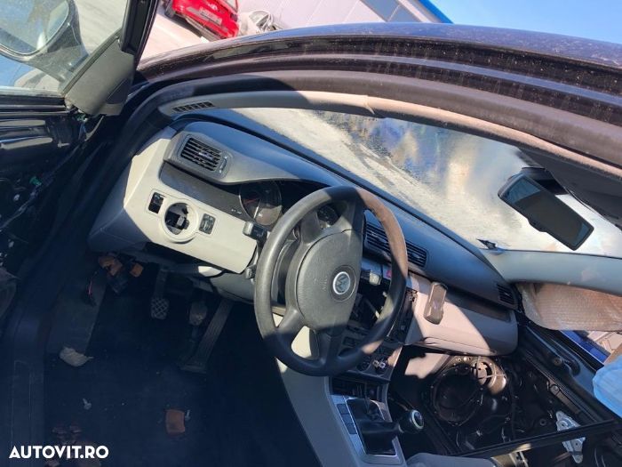 Dezmembrez Passat 1.9 diesel sau 2.0 diesel - 2