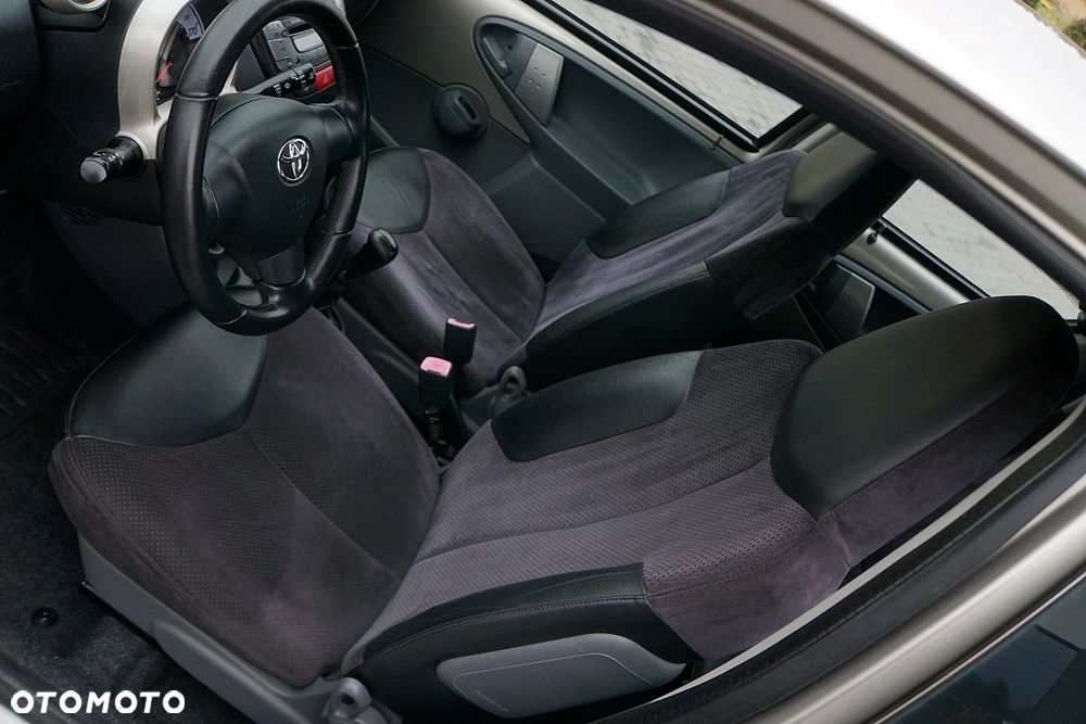 Toyota Aygo 1.0 VVT-i Premium - 17