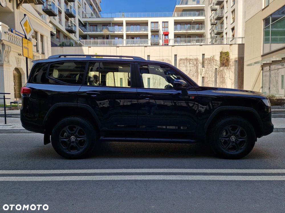 Toyota Land Cruiser - 6