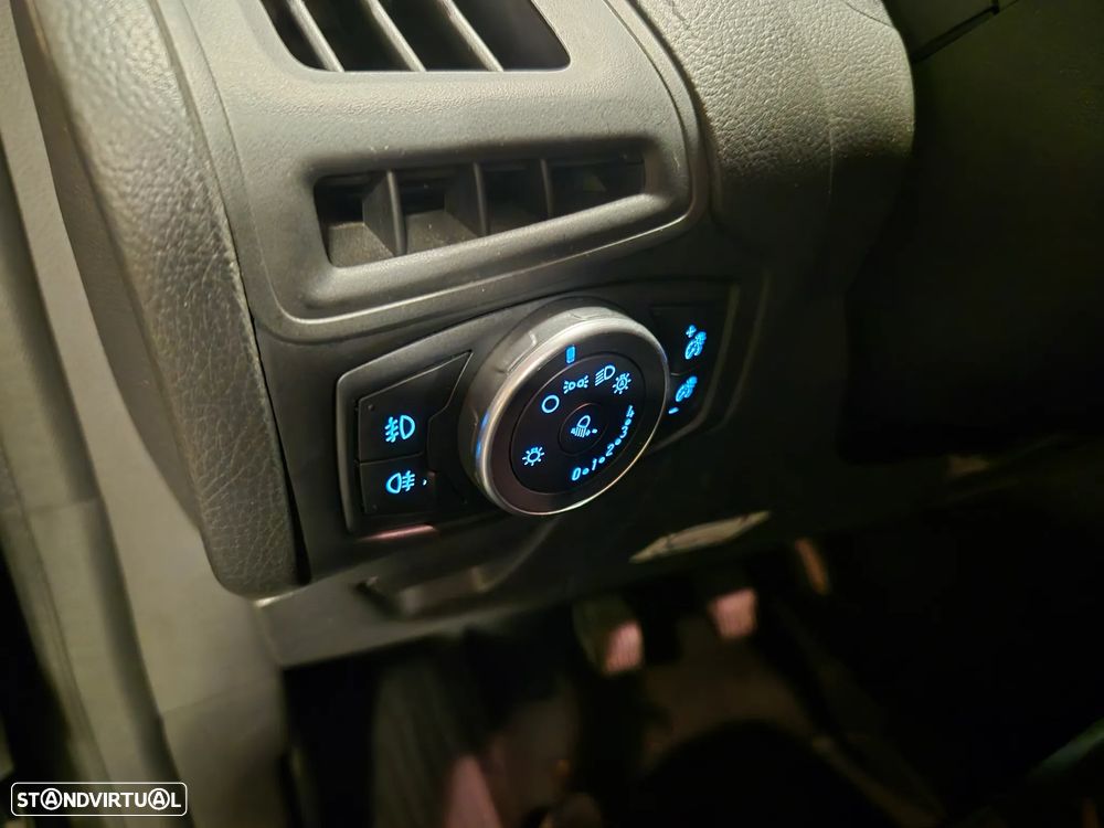 Ford Focus SW 1.5 TDCi Trend+ - 30