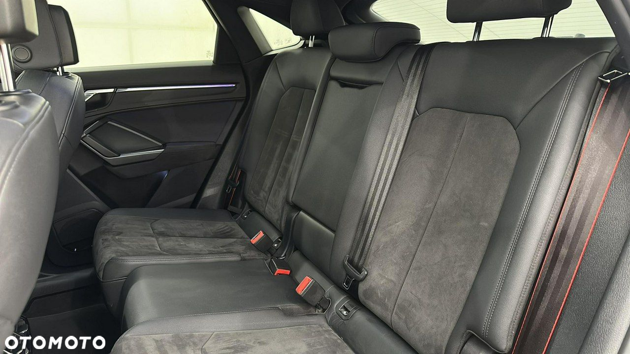 Audi RS Q3 - 12