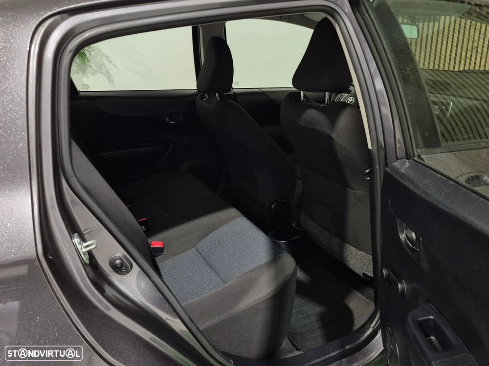 Toyota Yaris 1.0 VVT-i Comfort+P.Style - 23