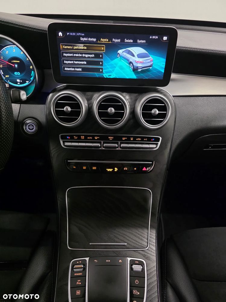 Mercedes-Benz GLC 300 de 4Matic 9G-TRONIC AMG Line Plus - 11