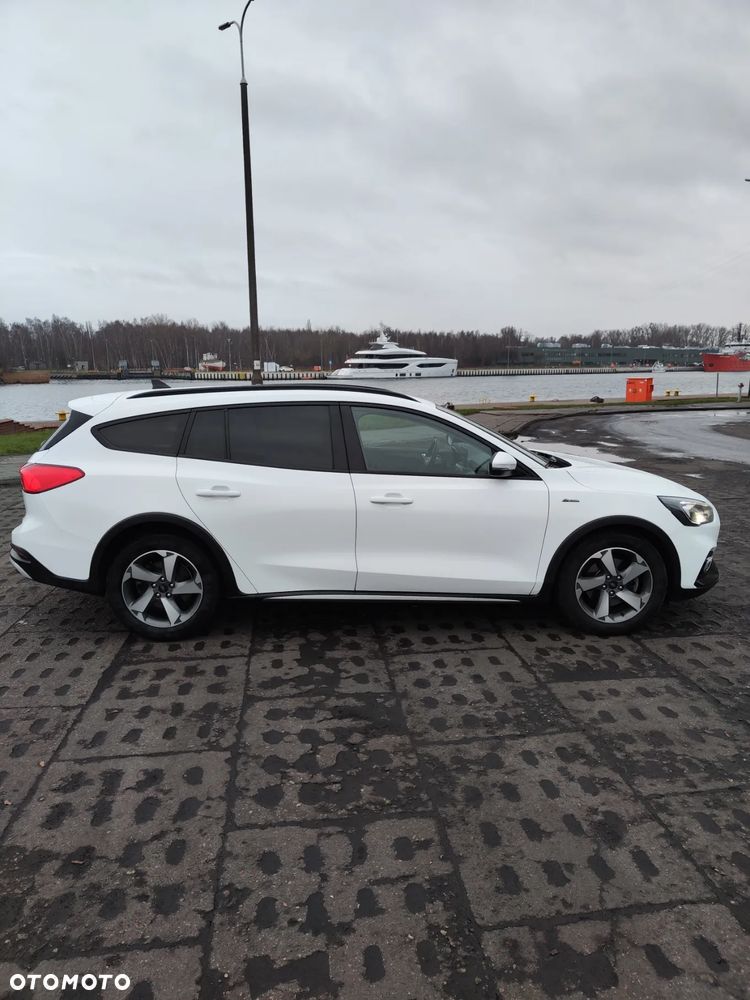 Ford Focus 1.0 EcoBoost mHEV Active X - 3