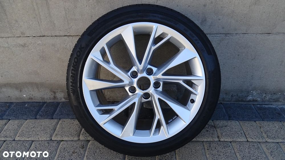 AUDI A4 B9 8W0 E-8.5Jx18H2 5x112 ET29 - felga oryginał - 1