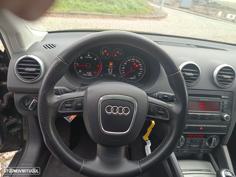 Audi A3 Sportback 1.6 TDI Sport - 24