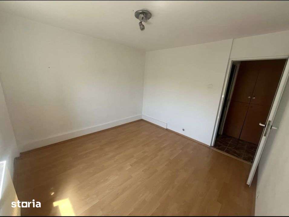 INEL 1 | 2 CAMERE | 3/4 | GAZE — fotografia 3