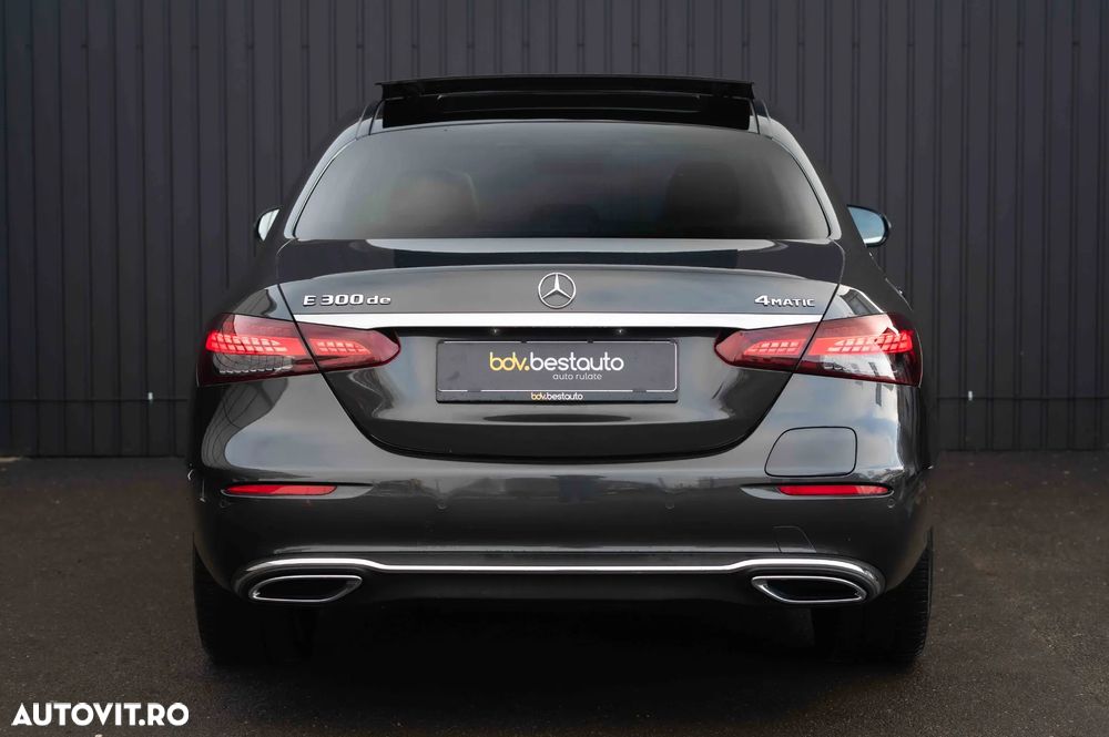 Mercedes-Benz E 300 de 4Matic 9G-TRONIC Avantgarde - 11