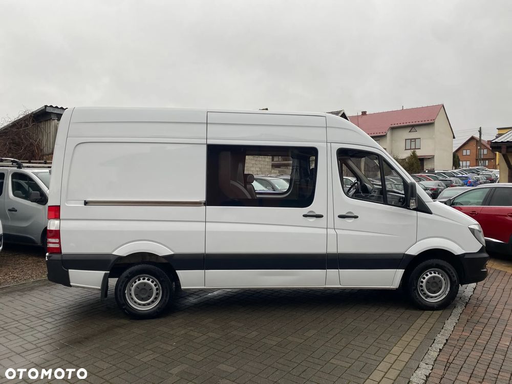 Mercedes-Benz SPRINTER - 4