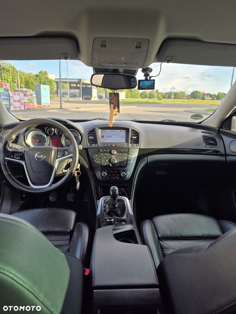 Opel Insignia 2.0 CDTI - 8