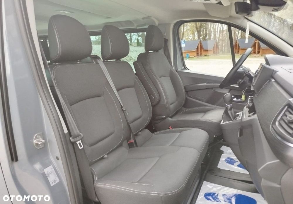 Renault Trafic - 21