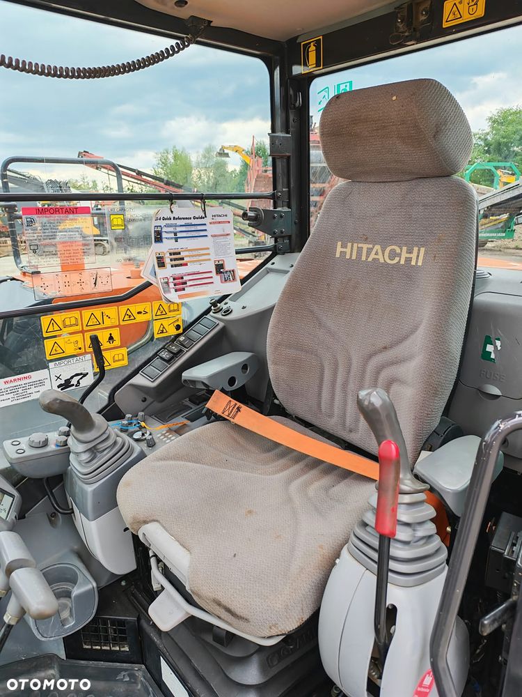 Hitachi ZX 85 USB - 27