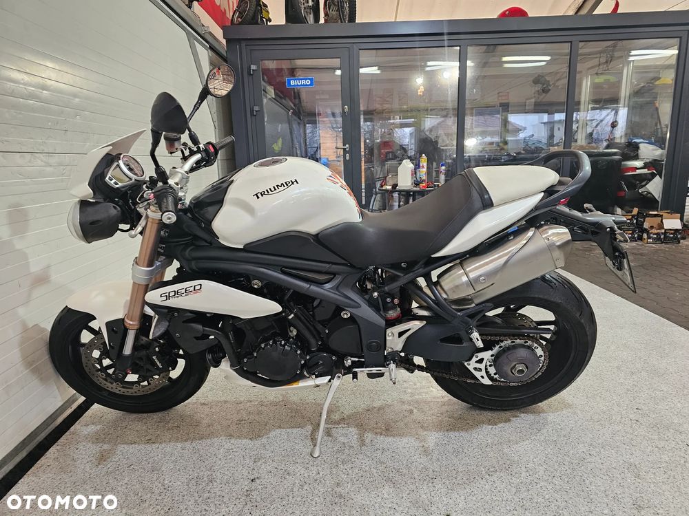 Triumph Speed Triple - 27