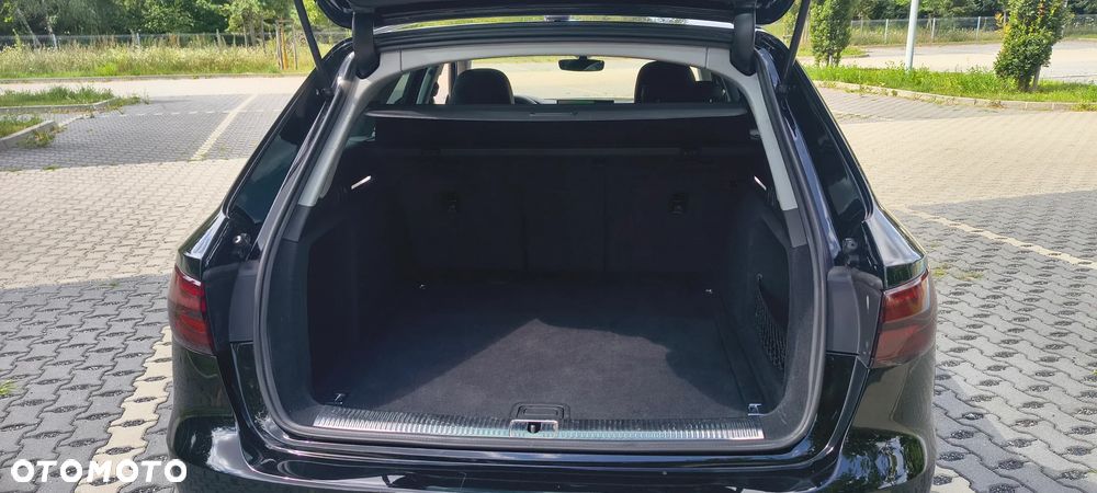 Audi A4 Avant - 17