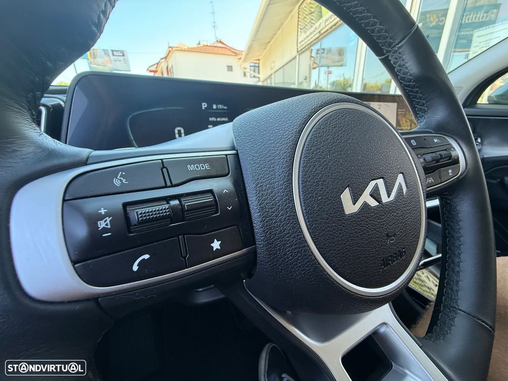 Kia Sportage 1.6 T-GDi HEV Tech - 42