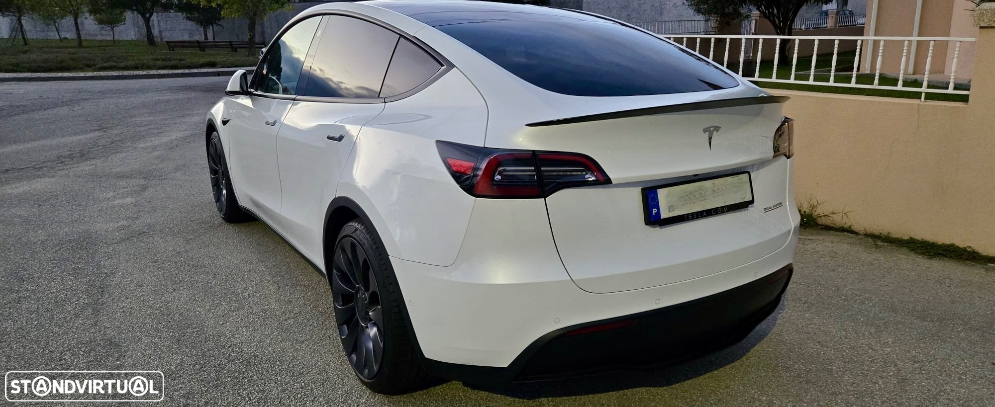 Tesla Model Y Performance Tração Integral - 3