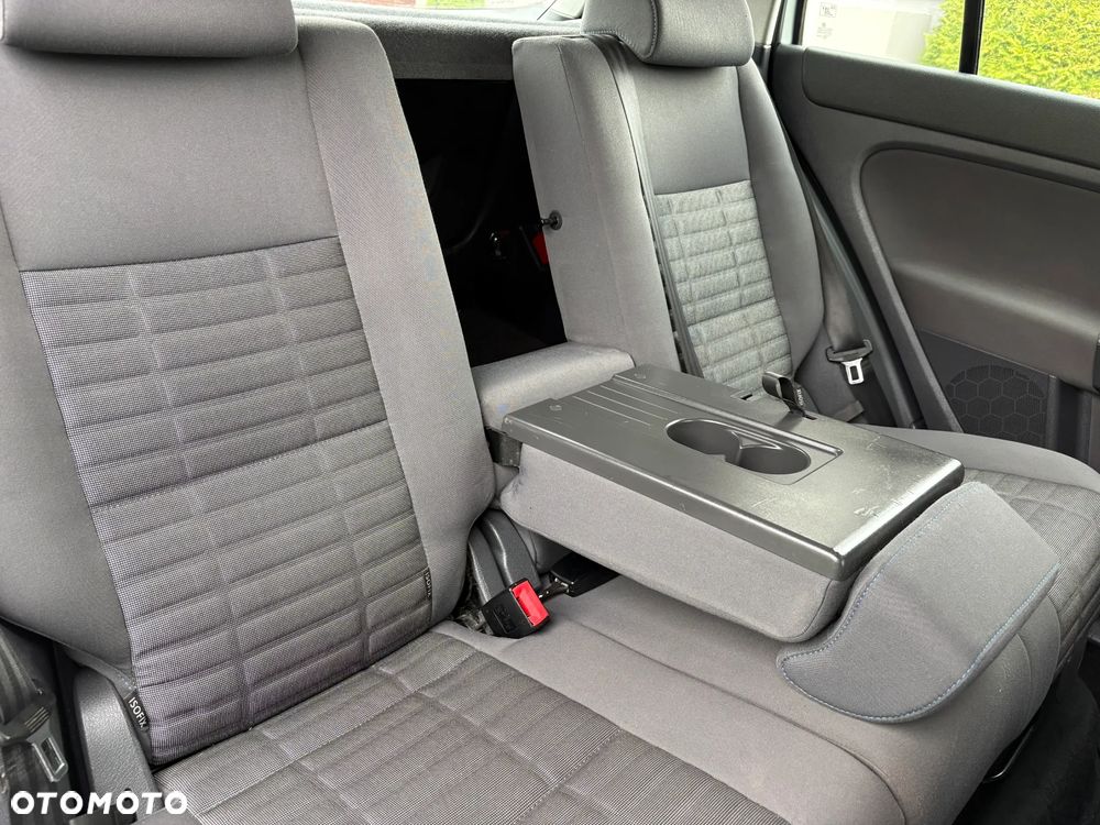 Volkswagen Golf Plus 1.9 TDI Comfortline - 23