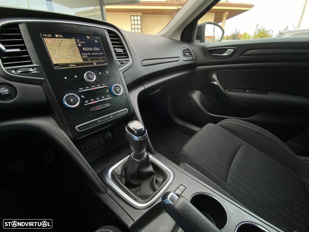 Renault Mégane 1.5 dCi Limited - 6