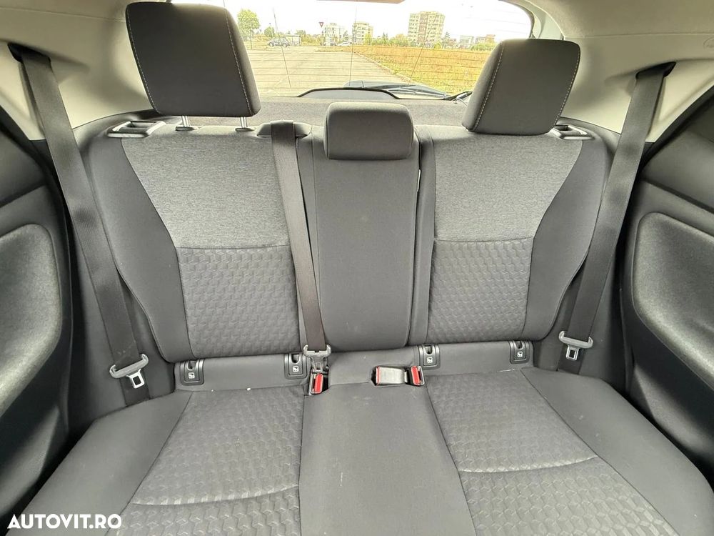 Toyota Yaris 1.5 VVT-i HSD Dynamic Plus - 19