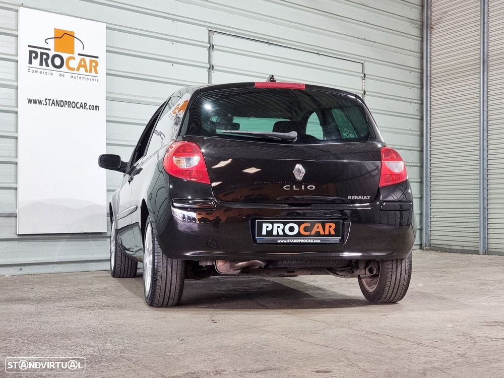 Renault Clio 1.5 dCi Confort - 12