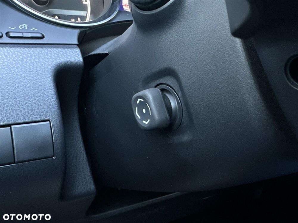 Toyota Camry 2.5 Hybrid Executive CVT - 30