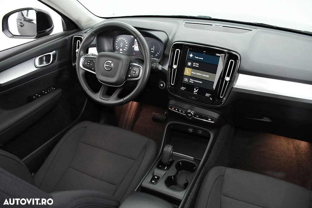 Volvo XC 40 - 5