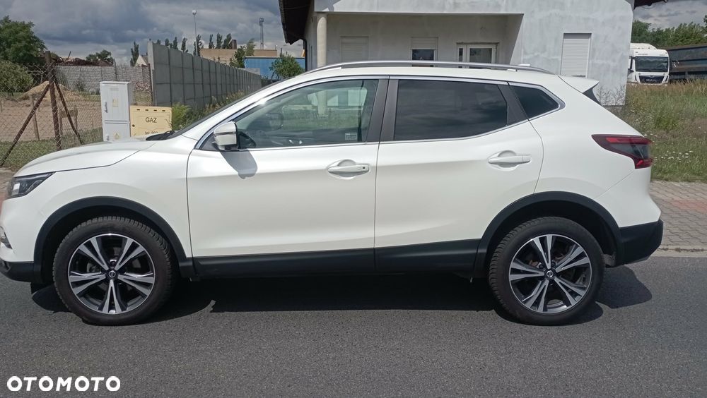 Nissan Qashqai 1.3 DIG-T N-Connecta - 5