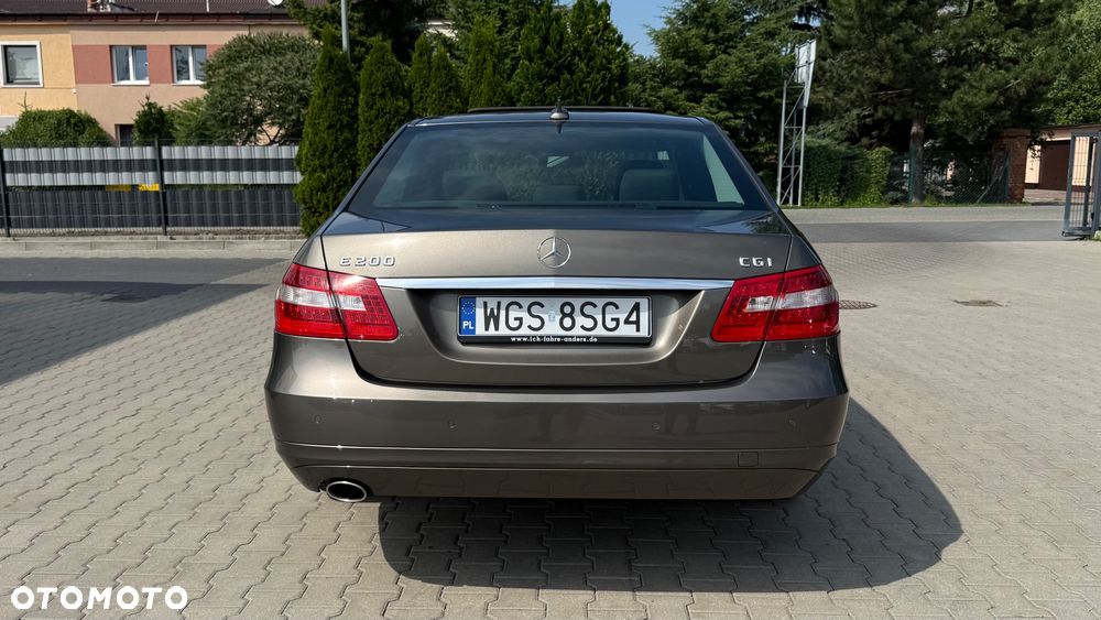 Mercedes-Benz Klasa E 200 7G-TRONIC - 12