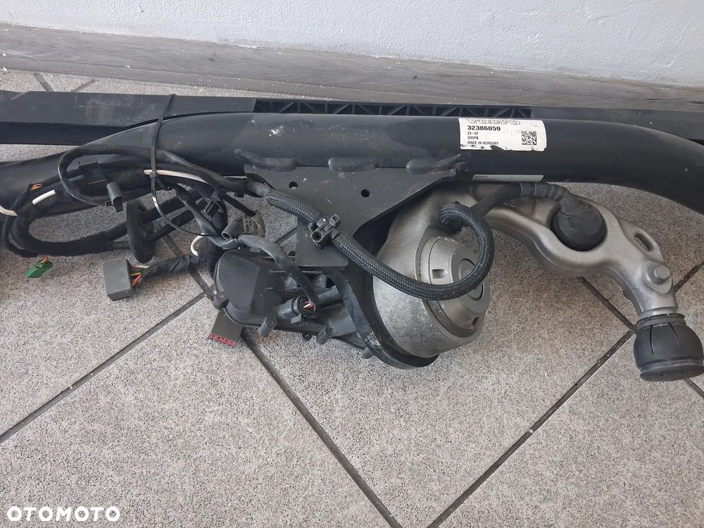 Hak holowniczy Volvo V90 S90 32386059 / 32296483 / 32270804 / 31664221 / 31470787 - 2