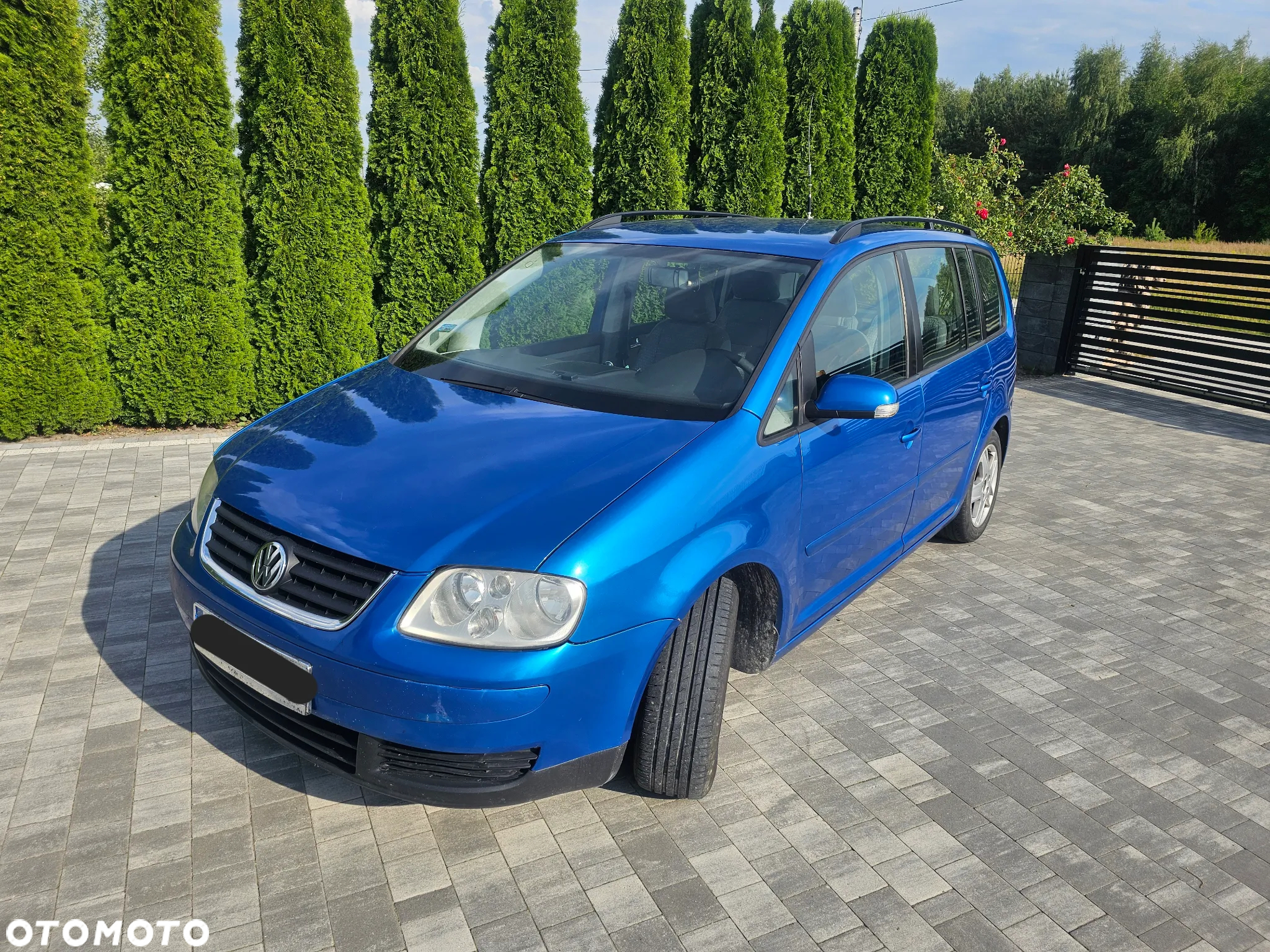 Volkswagen Touran 2.0 TDI Highline - 4