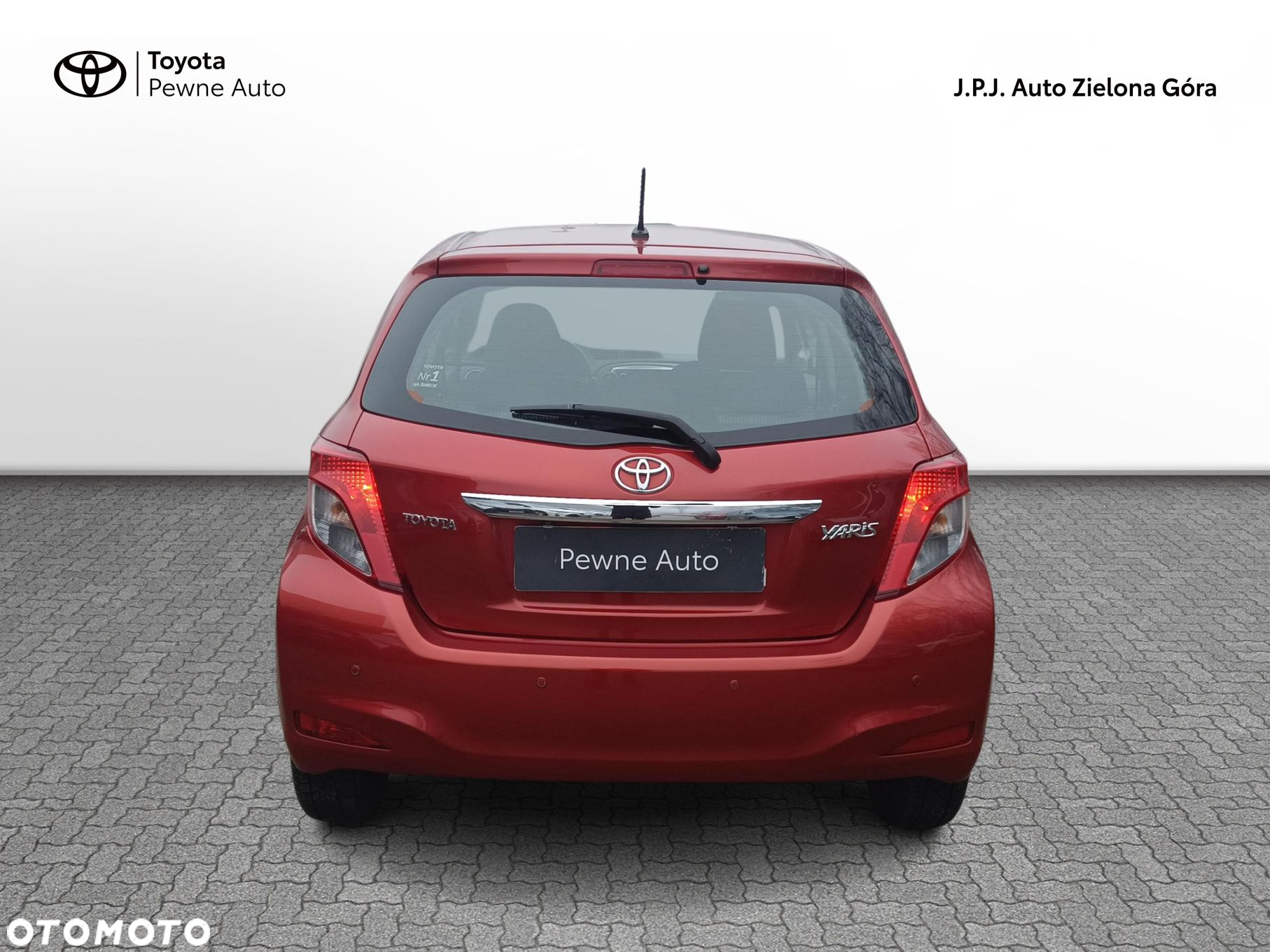 Toyota Yaris 1.33 Premium - 6
