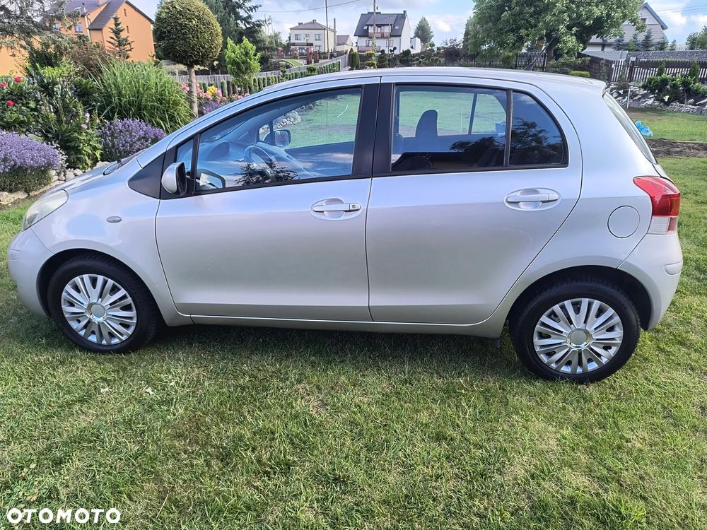 Toyota Yaris 1.33 Luna - 7