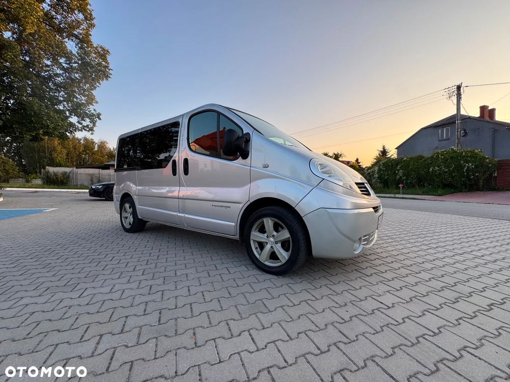 Renault Trafic L1H1 Passenger Lux - 11
