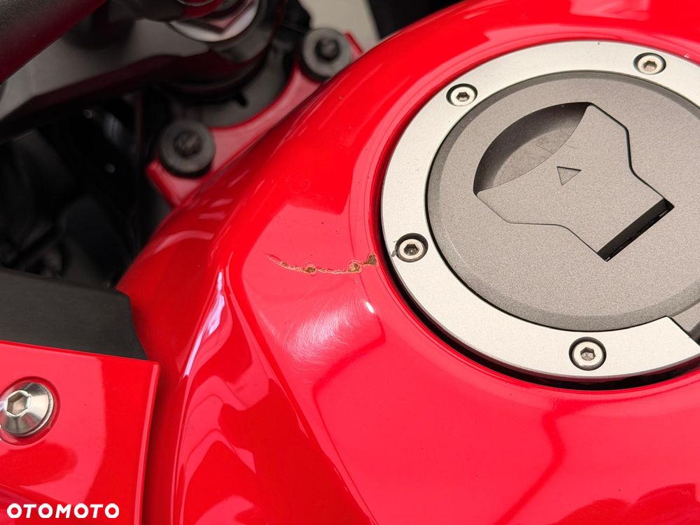 Honda CB - 11
