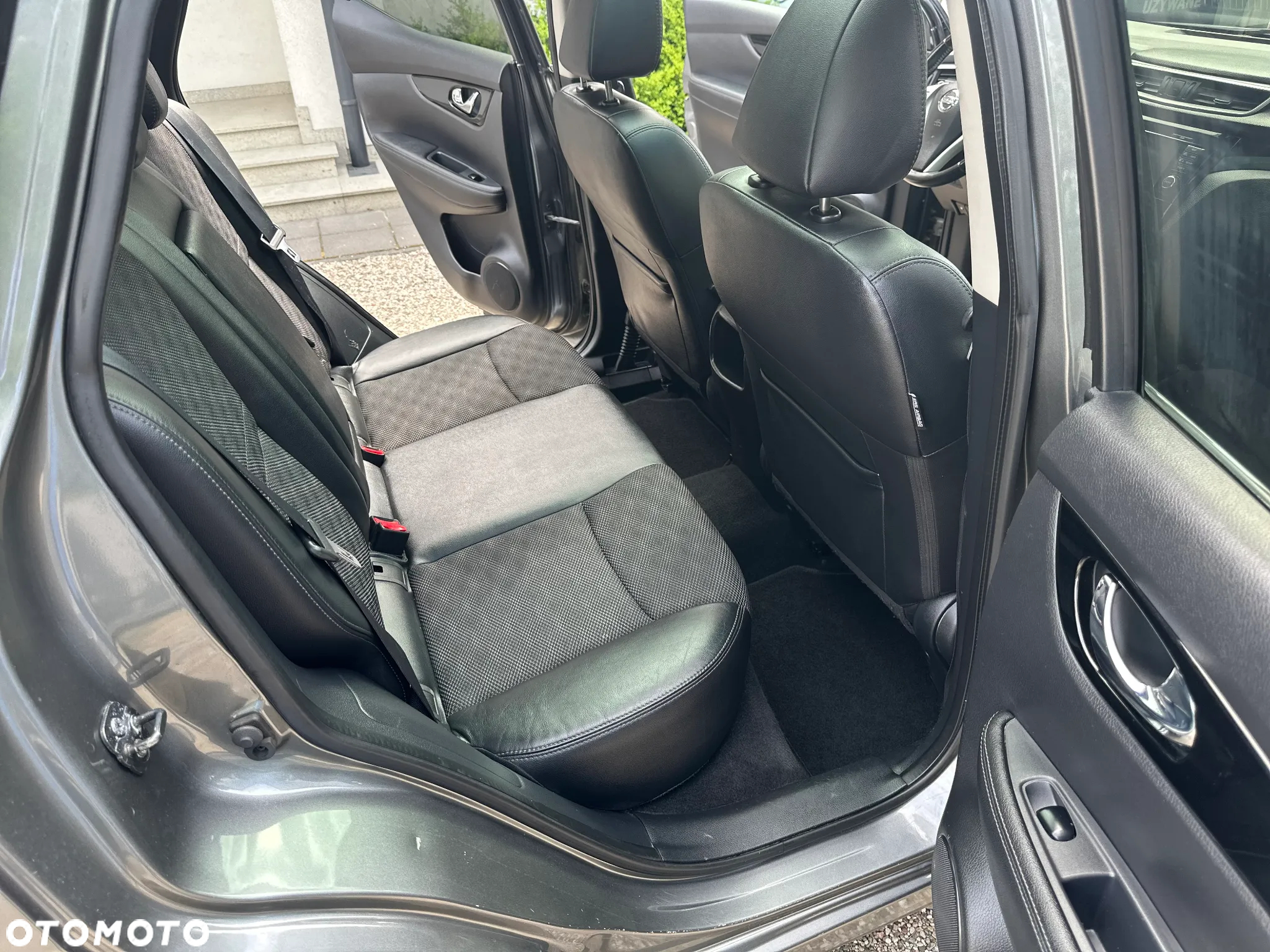 Nissan Qashqai 1.6 DIG-T Tekna - 28