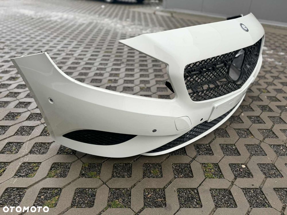 Mercedes Benz A Klasa W176 Zderzak Przód Przedni Kompletny 6xPDC 12-15 Kolor: 650 - 11