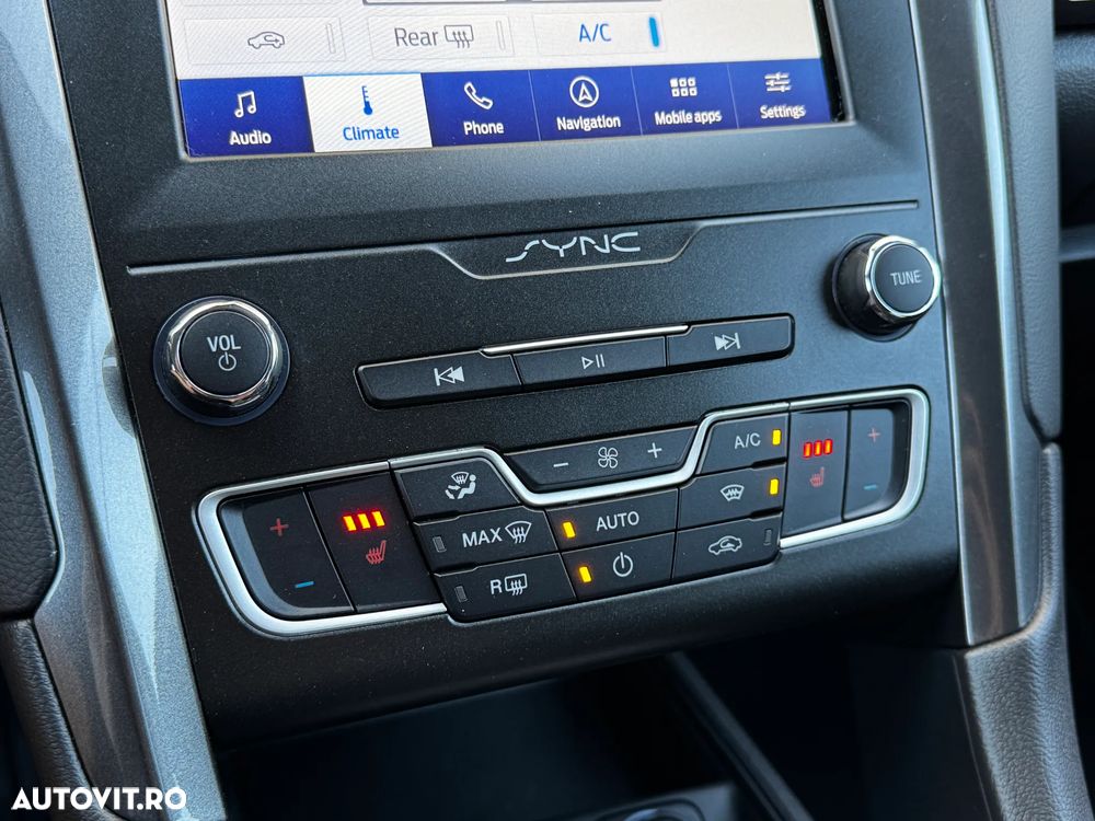Ford Mondeo 2.0 EcoBlue Business Edition - 33