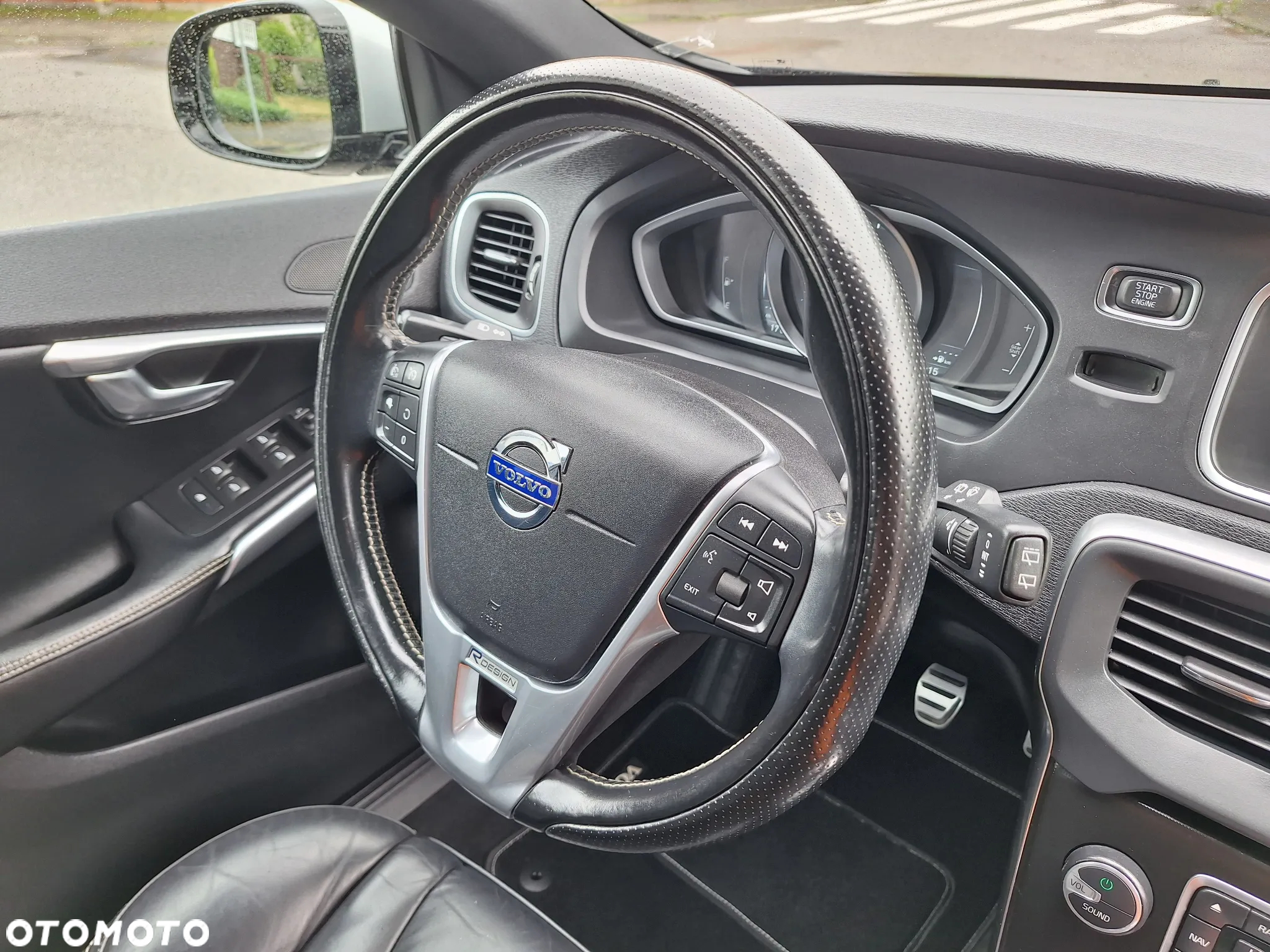 Volvo V40 D4 RDesign - 38