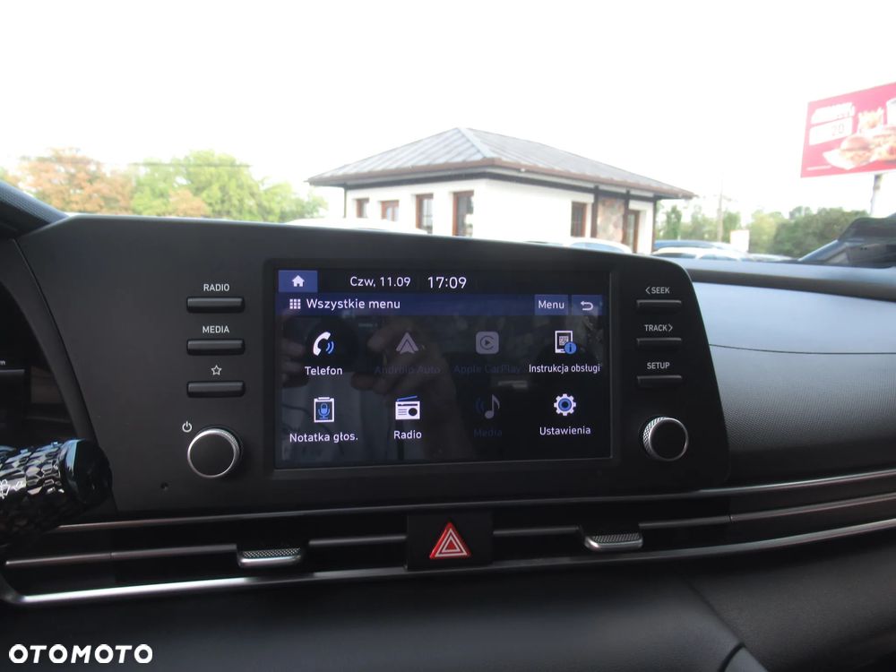 Hyundai Elantra 1.6 Smart CVT - 21