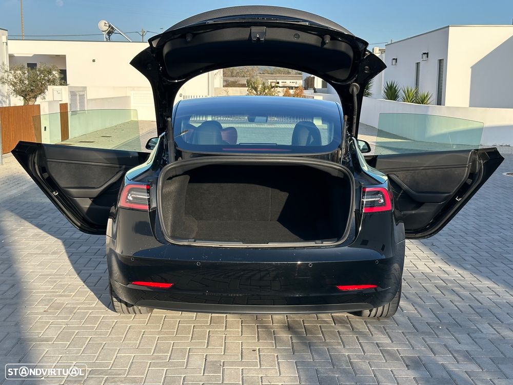 Tesla Model 3 Performance Dual Motor AWD - 18